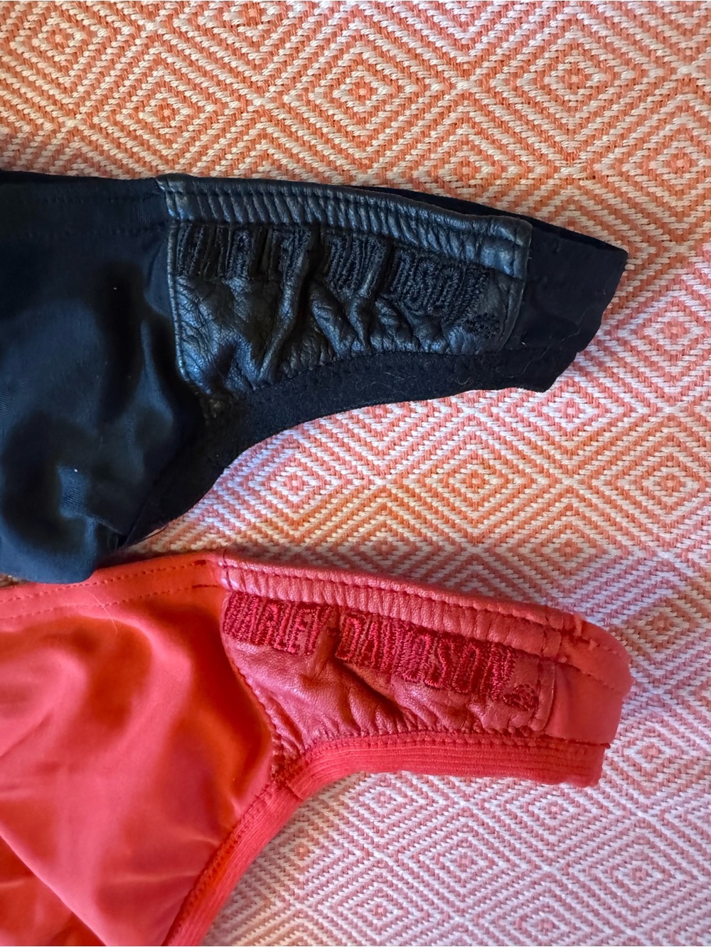 Harley-Davidson Small women’s thong panty - Black & hot Red/orange. Set of 2.